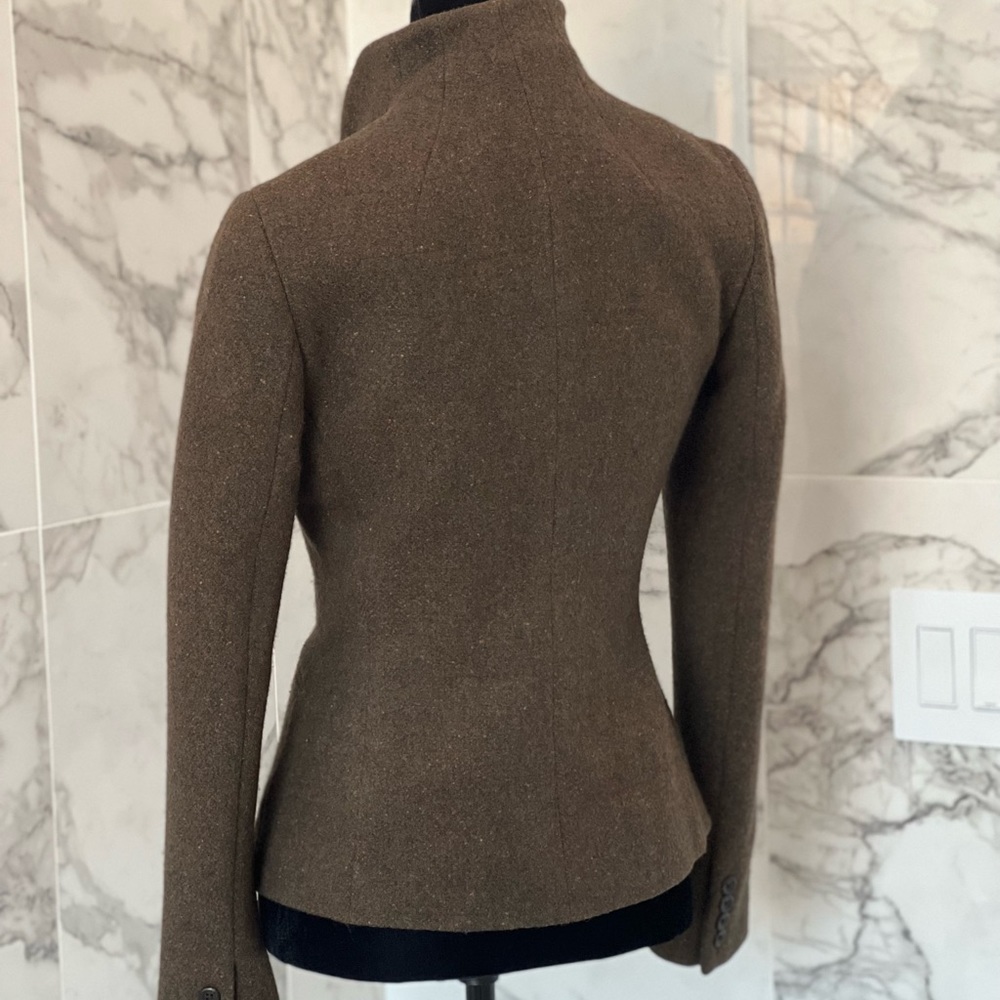 Ralph Lauren wool skirt suit made in Italy - Picture 14 of 14